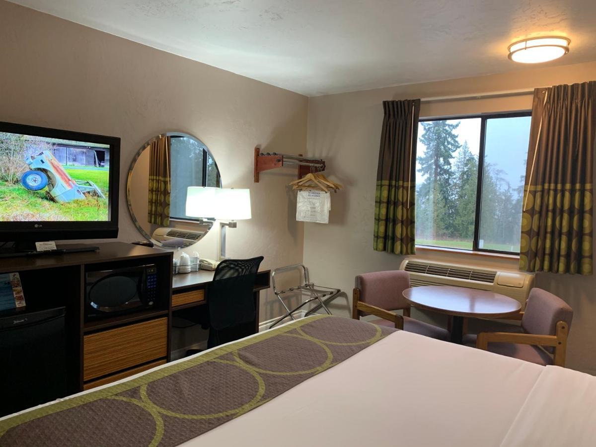 Super 8 By Wyndham Port Angeles At Olympic National Park Motel Exterior photo